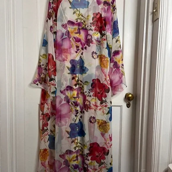 Nightie/nightgown Set in Gorgeous Floral Pattern Size M/L - Picture 8 of 8
